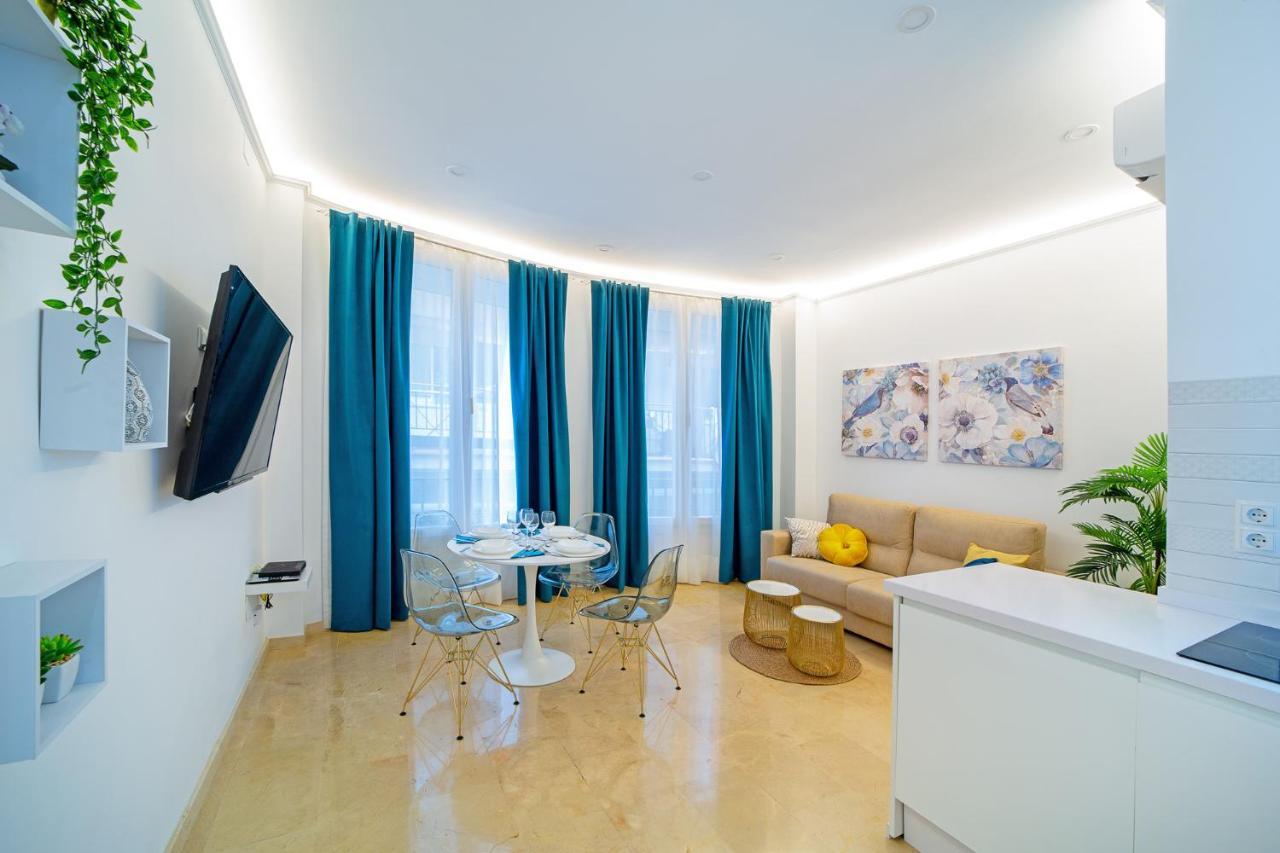 Malaga Historical Centre Luxury Apartment Ngoại thất bức ảnh