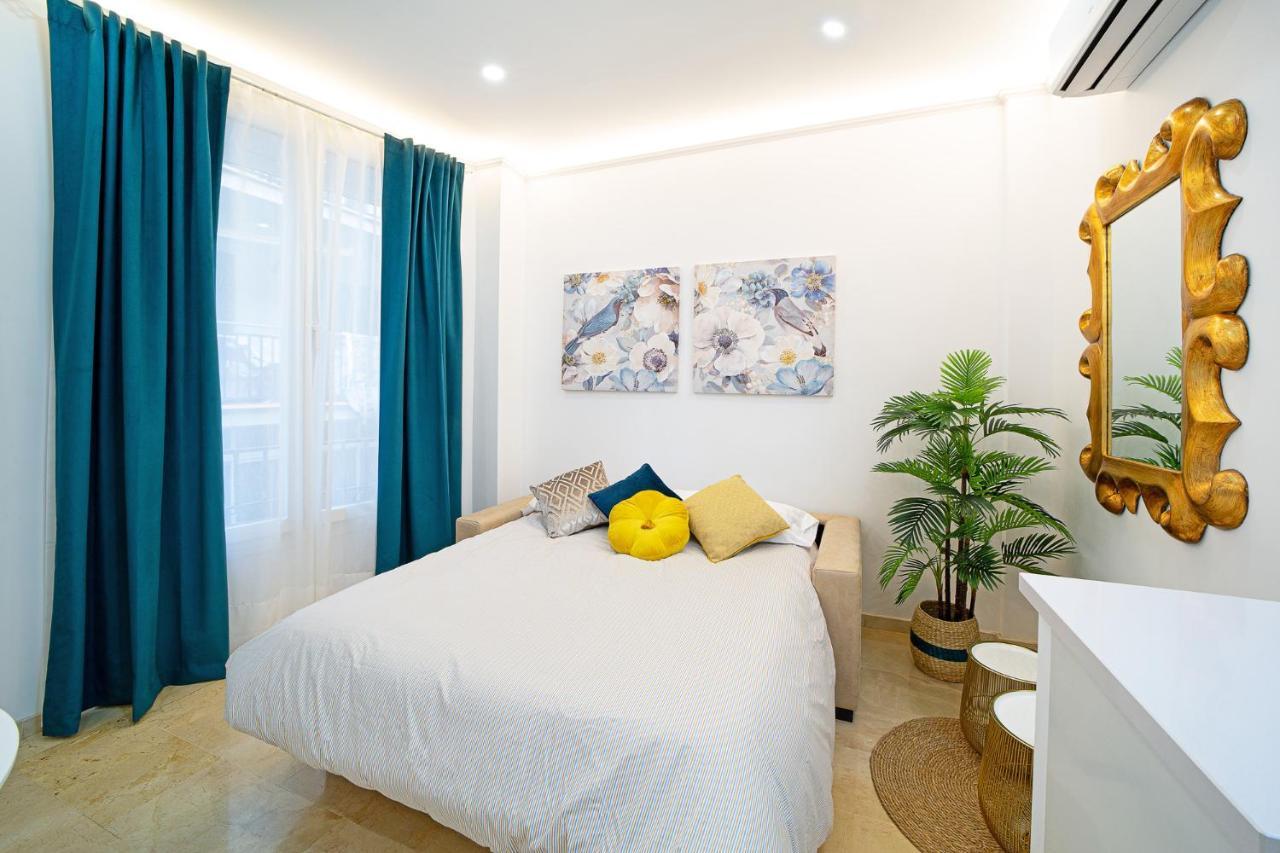 Malaga Historical Centre Luxury Apartment Ngoại thất bức ảnh