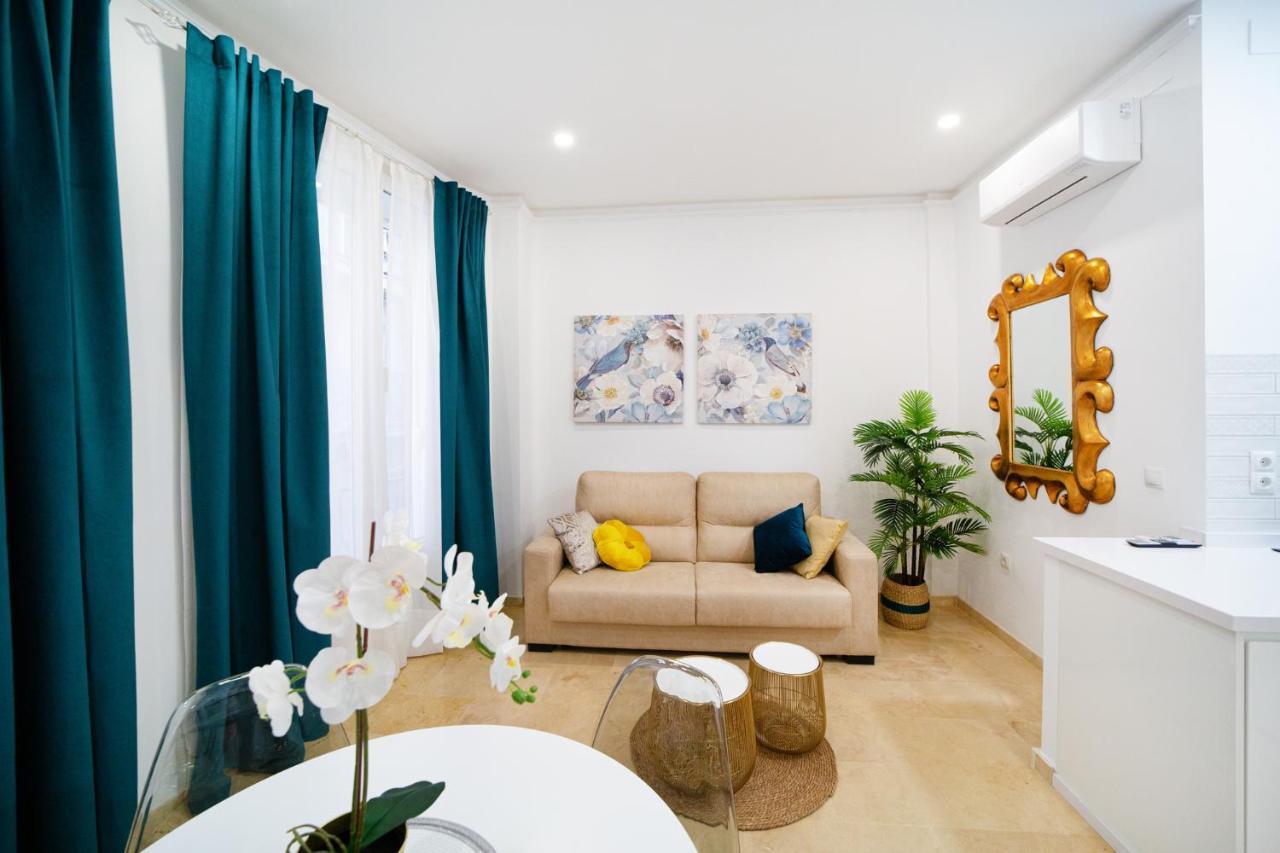 Malaga Historical Centre Luxury Apartment Ngoại thất bức ảnh